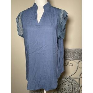 Amaryllis Blue Lace Accent Sleeveless Notch Neck Tunic Women’s M Medium